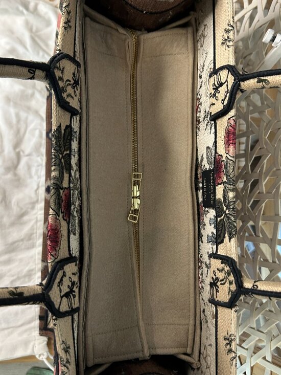 Dior Christian Dior Book Tote, Large - Picture 5 of 16